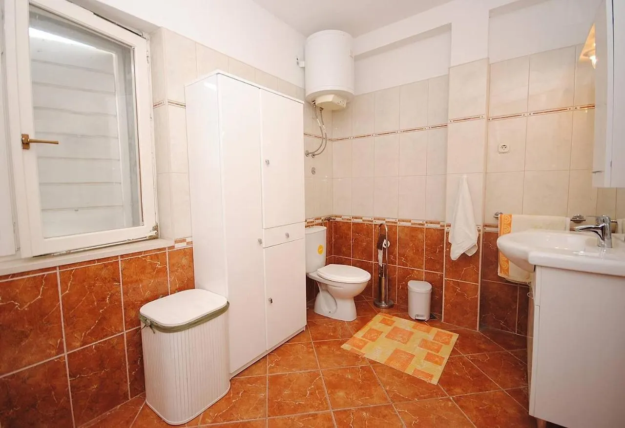 Apartments St. Lucia Kastela Croatia