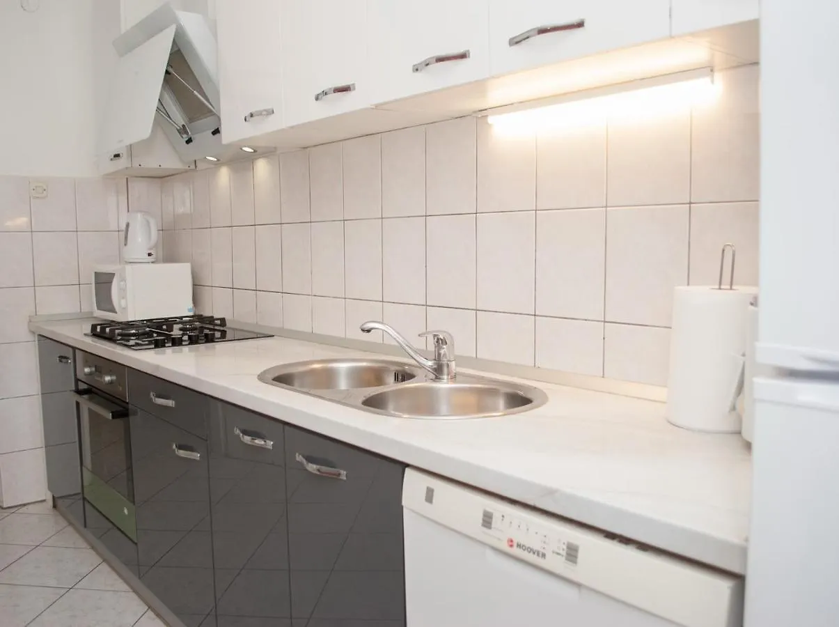 Apartments St. Lucia Kastela