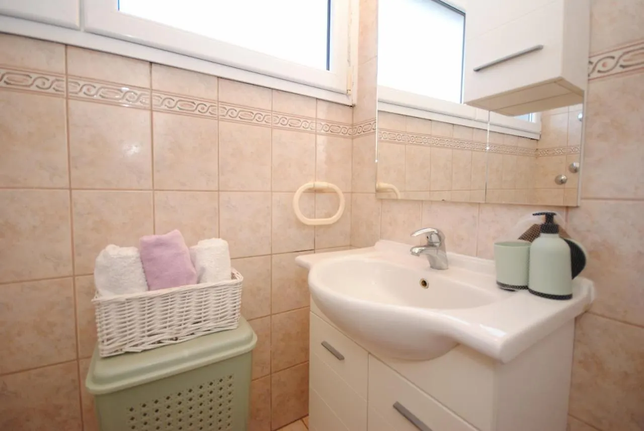 Apartments St. Lucia Kastela