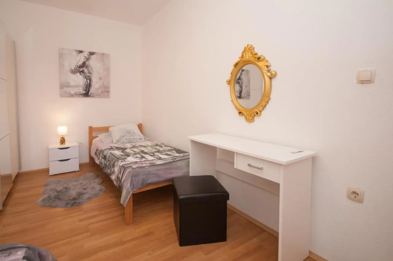 Apartments St. Lucia Kastela