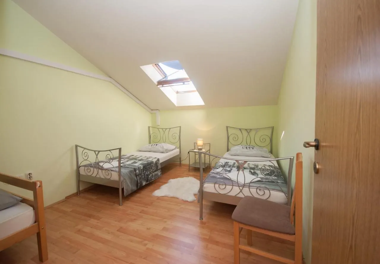 Apartments St. Lucia Kastela
